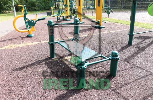 Street workout training area at Shandon Park in Cork, featuring outdoor calisthenics equipment for bodyweight strength and mobility training