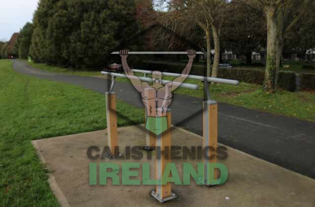 St. Annes Park exercise park dip bars